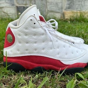 Air Jordan Retro red& white high top sneakers